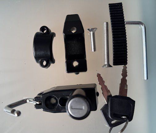 Schlösser: Helm Sichern am Velo / Töff Diebstalsicher Abschliessen – Neu und originalverpackt aus Neuenkirch von JCQ 7