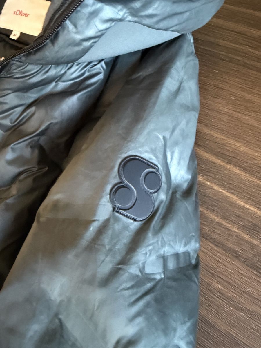 S.Oliver Giacche: s.Oliver Damen Übergangsjacke mit Kapuze – Usato da Sursee venduto da ste_zr96 7