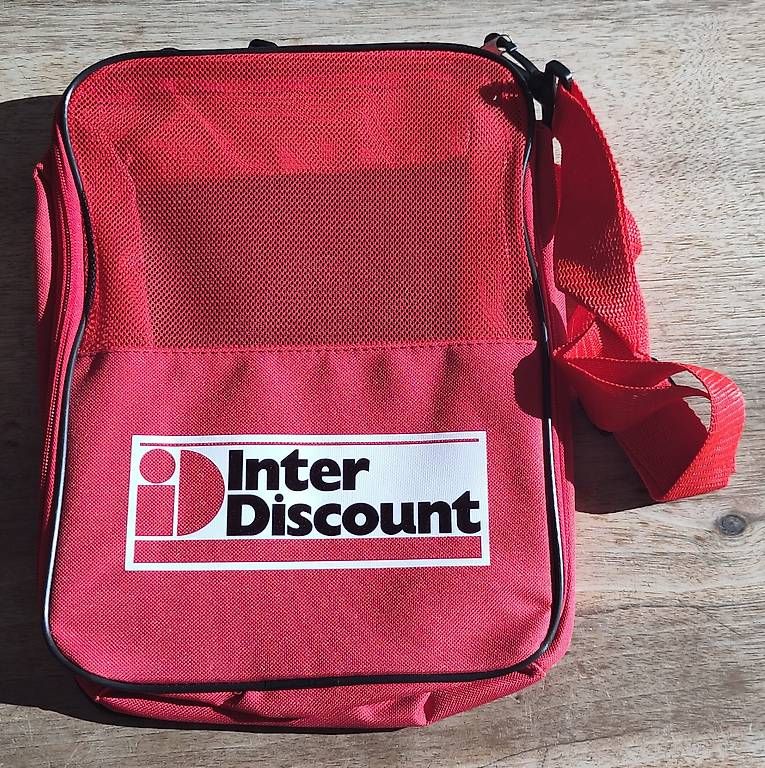 Altro in  Abbigliamento & Accessori: Umhängetasche rot – Nuovo (secondo la descrizione) da Gerzensee venduto da Martin_99