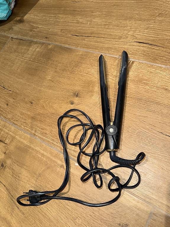 GHD Piastre & Arricciacapelli: GHD Streckeisen – Usato da Lachen SZ venduto da nathiisch 4