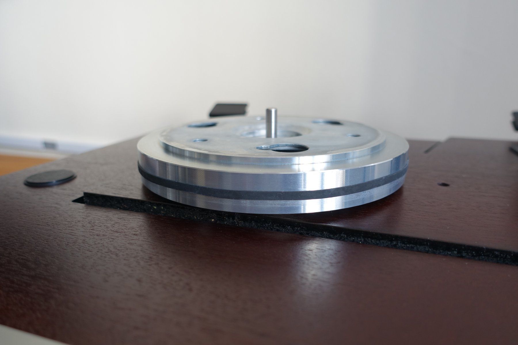 Thorens Plattenspieler: Thorens TD-320 – Gebraucht aus Zürich von Makemake 2
