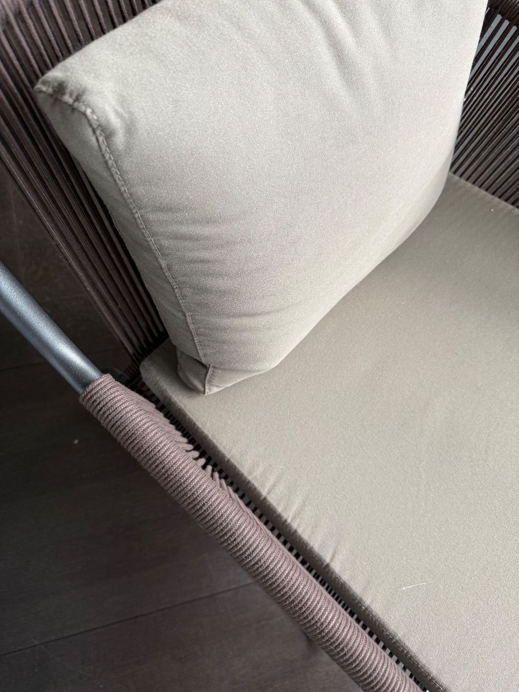 Poltrone: Sessel mit Hocker, Harp 311, Roda – Nuovo (secondo la descrizione) da Kriens venduto da AmreinWohnen 3