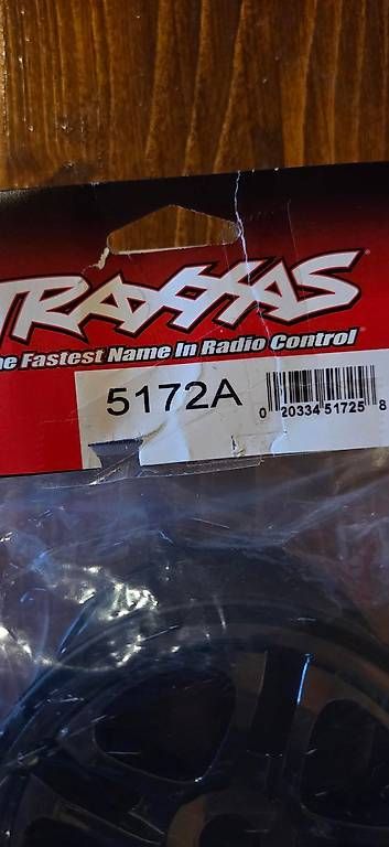 Modellismo RC: Traxxas Ersatzteile – Usato da Lauwil venduto da Fismen 2
