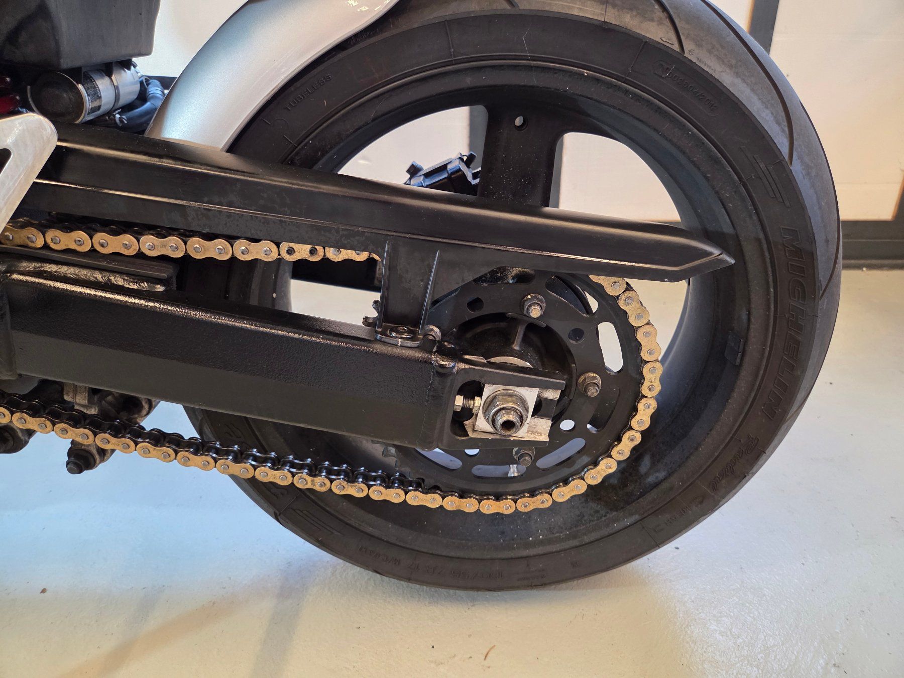 Triumph Strada: Triumph Daytona 955i – Usato da Luterbach venduto da etap26 2
