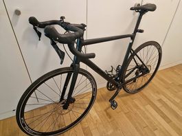 Velo - Cannondale CAAD 13 Disc 105