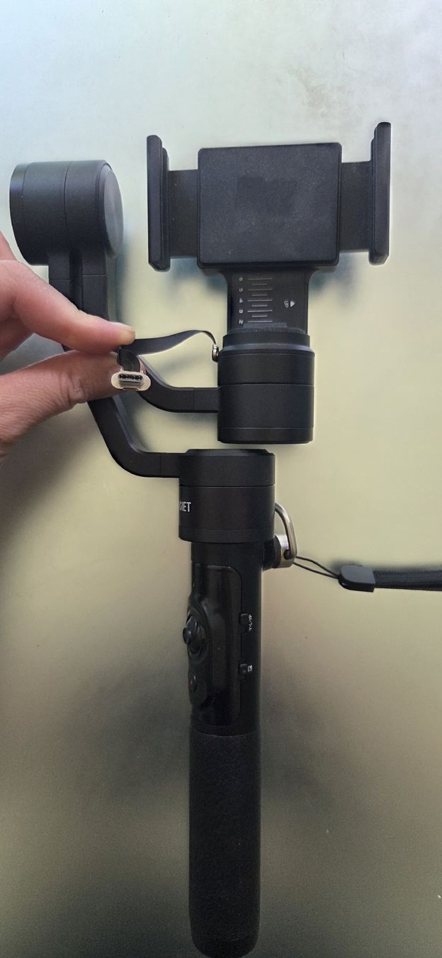 Supporti a parete: DOBOT Smartphone Gimbal / Stabilizer zu verkaufen. – Usato da Huttwil venduto da ser_gn9l 4