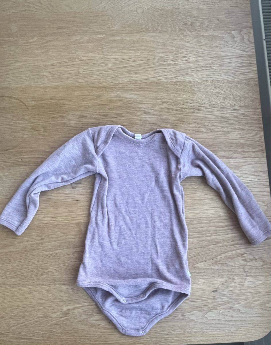 Dilling Sous-vêtements: Body der Marke Dilling grösse 98 – D'occasion à Zürich par Loulou8048 2