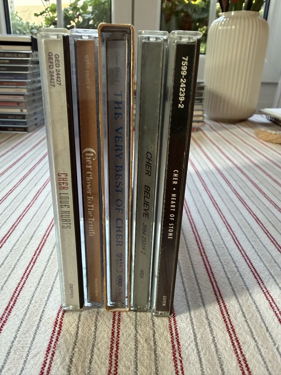 CD: Cher 5 CD’s  – Usato da Fribourg venduto da Fmia 2