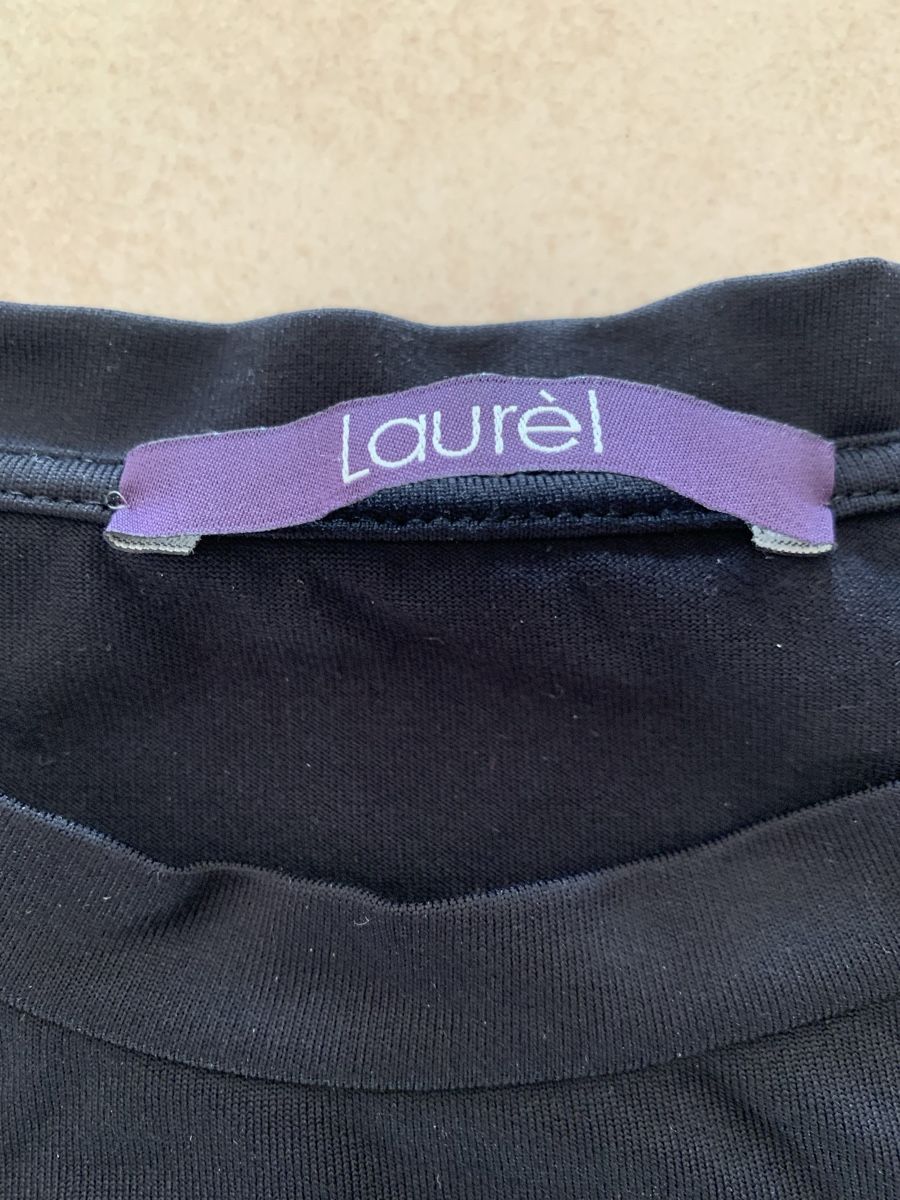 T-Shirts: Laurel Basic Shirt – Gebraucht aus Affoltern am Albis von Monica32 1