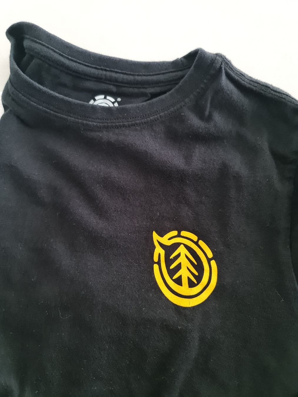 Kleiderpakete & -sets: 3 coole T-Shirts Gr 134/ 140 – Gebraucht aus Bülach von Rommar 2