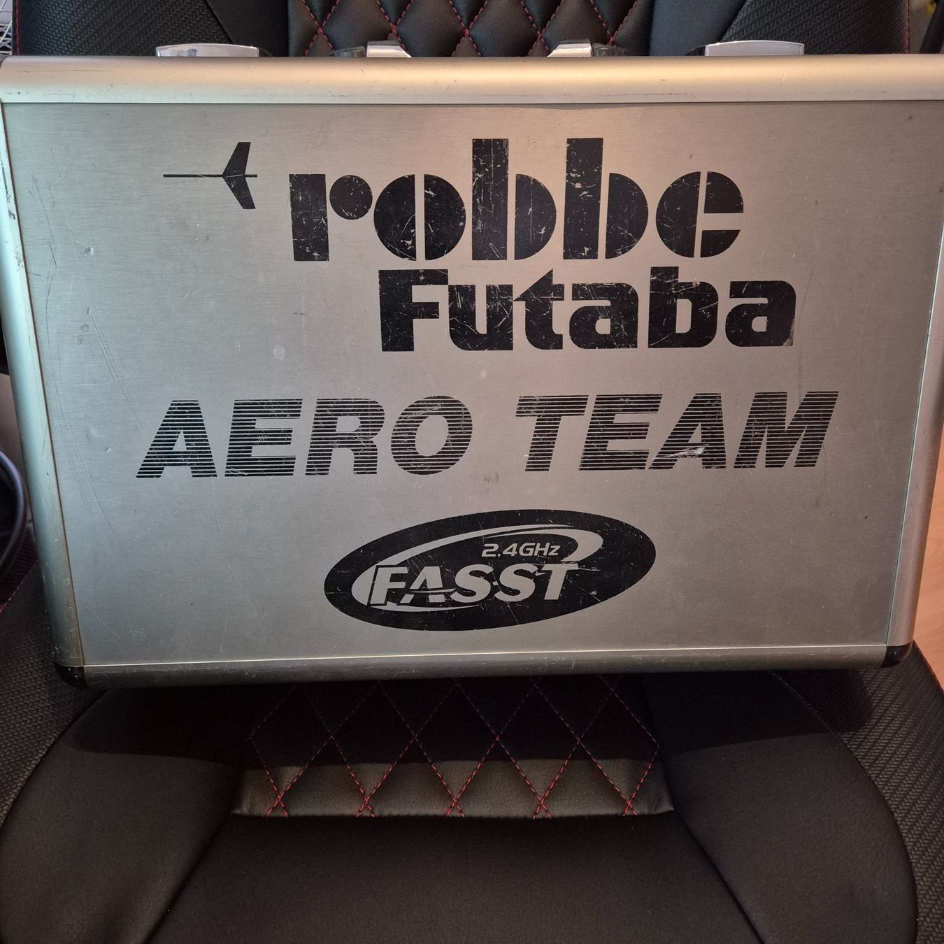 Futaba Telecomando: Futaba T16SZ mit Koffer und 2 Empfängern – Usato da Arbon venduto da Mogmog4 4