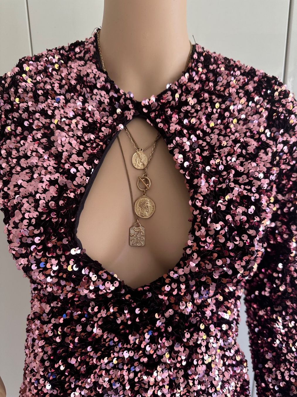 Zara Vestiti: Pailletten Kleid rosa – Usato da Thalwil venduto da GerSutter