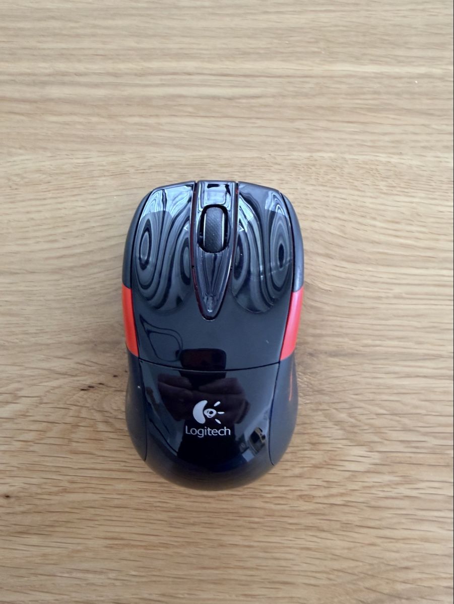 Logitech Mouse: Logitech M525 – Usato da Yverdon-les-Bains venduto da guigui_1976