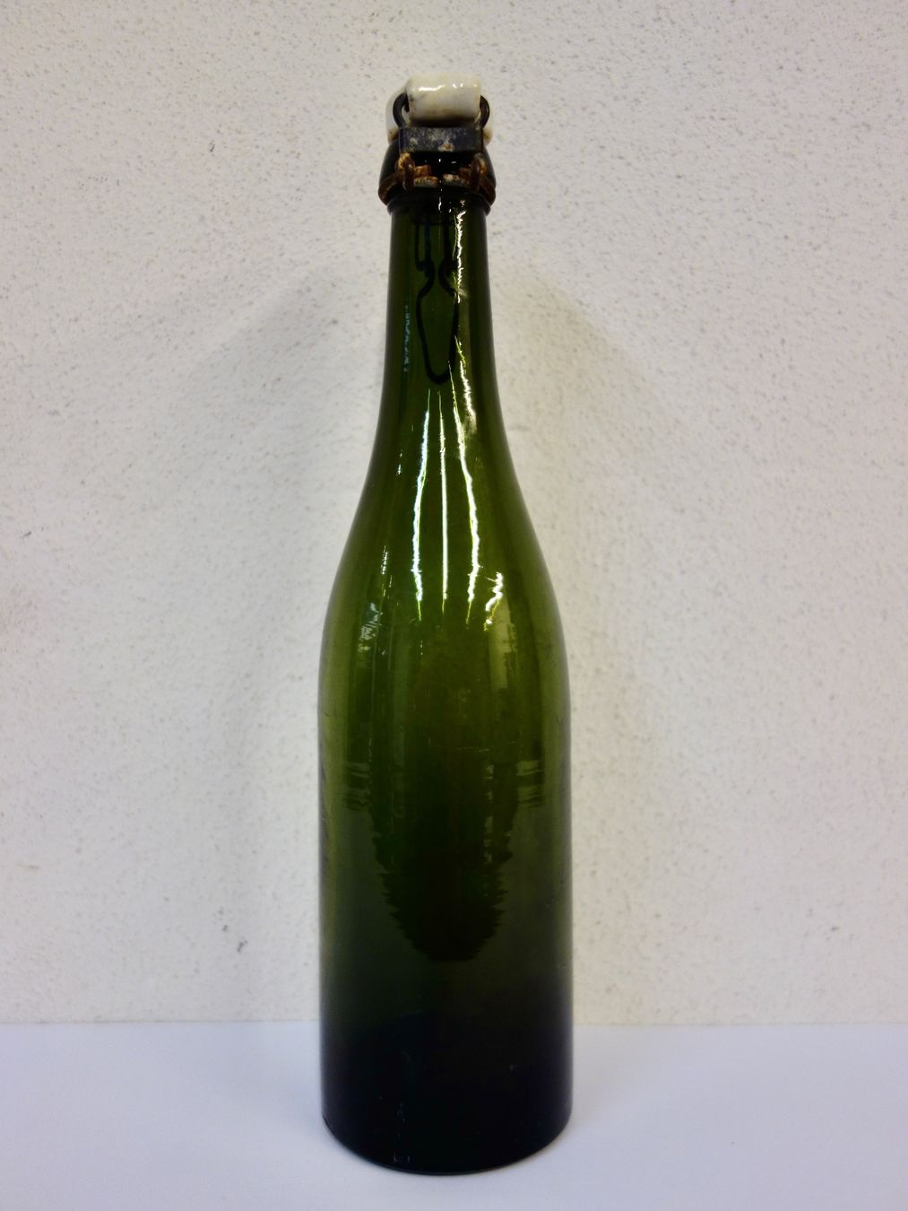 Gläser, Krüge & Flaschen: kleine alte Flasche SCHWEIZER GETRÄNKE A.G. MÄNNEDORF – Gebraucht aus Kerzers von Flaschenposten 5