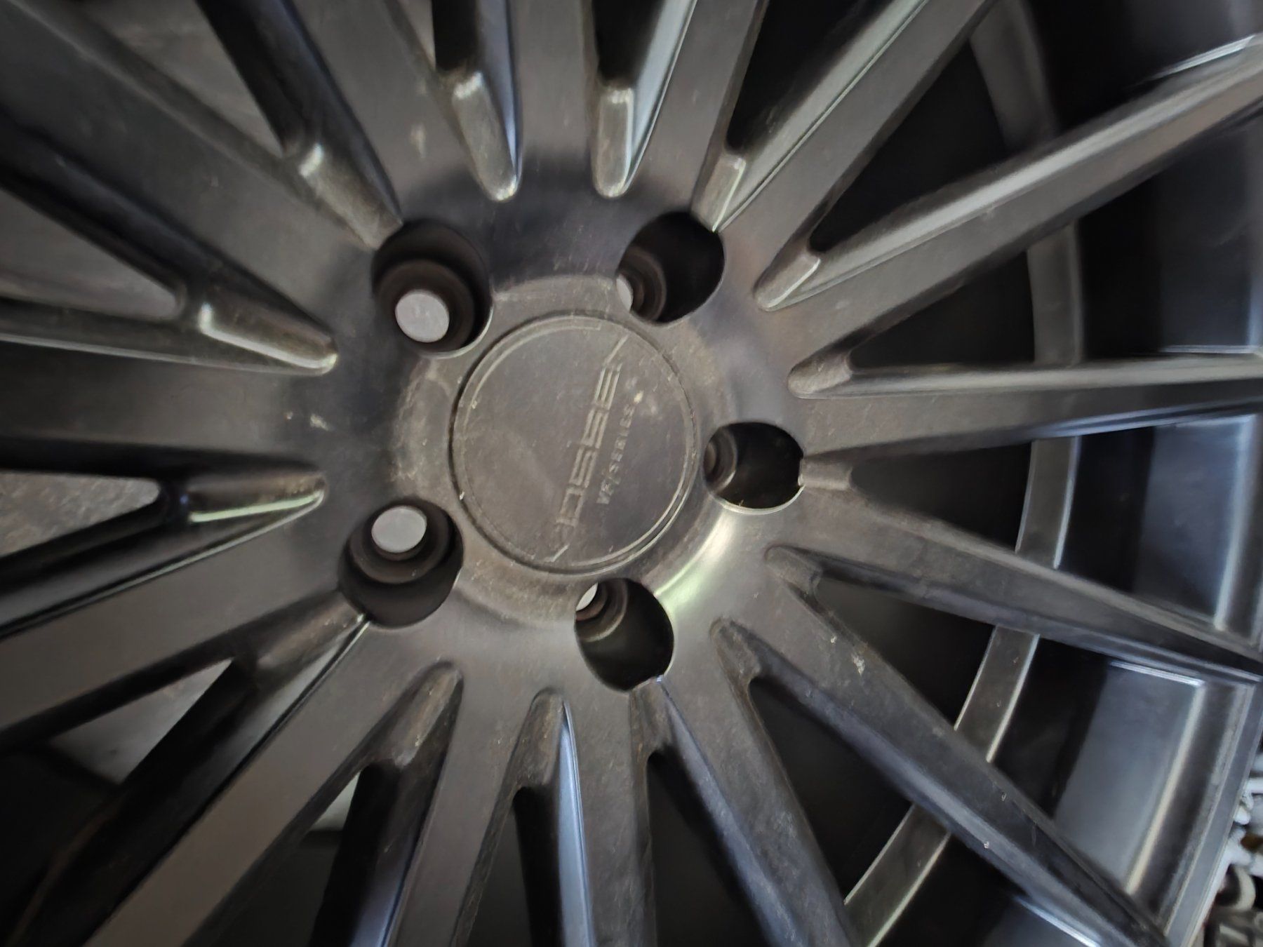 Vossen Cerchioni: Vossen 4 Stk. 21 Zoll x 10, 5 – Usato da Küsnacht ZH venduto da itslive 2