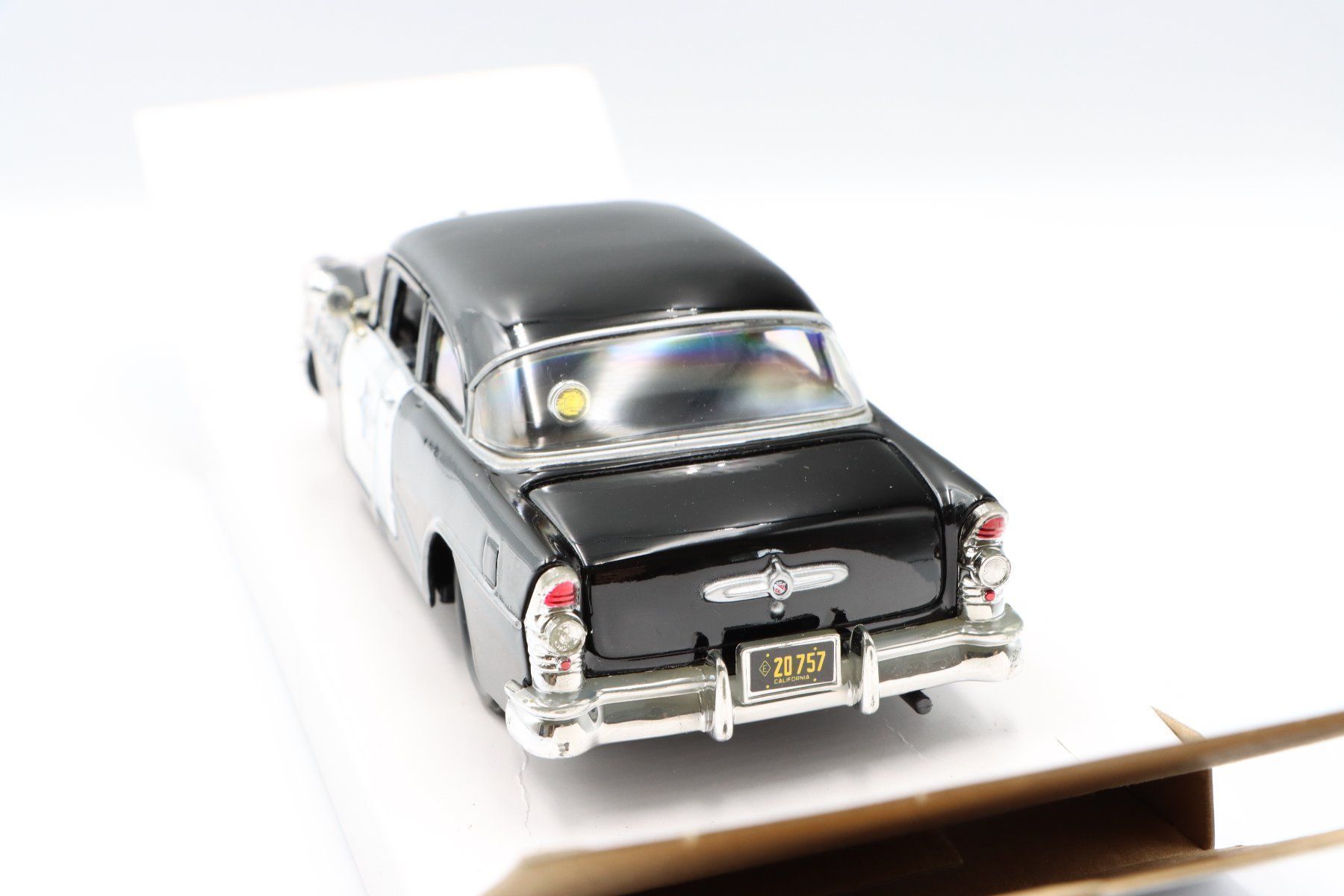 Modellautos: Buick Century 1955 1:26 Maisto – Neu und originalverpackt aus Bühl b.Aarberg von modelldiecast 5