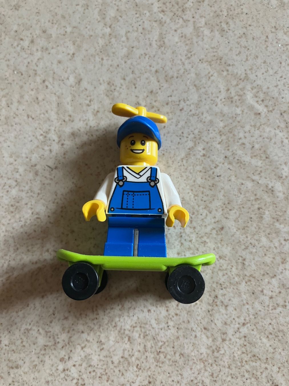 Lego Kit di costruzioni: Figurine Lego – Usato da Chavannes-des-Bois venduto da mai_pfq6