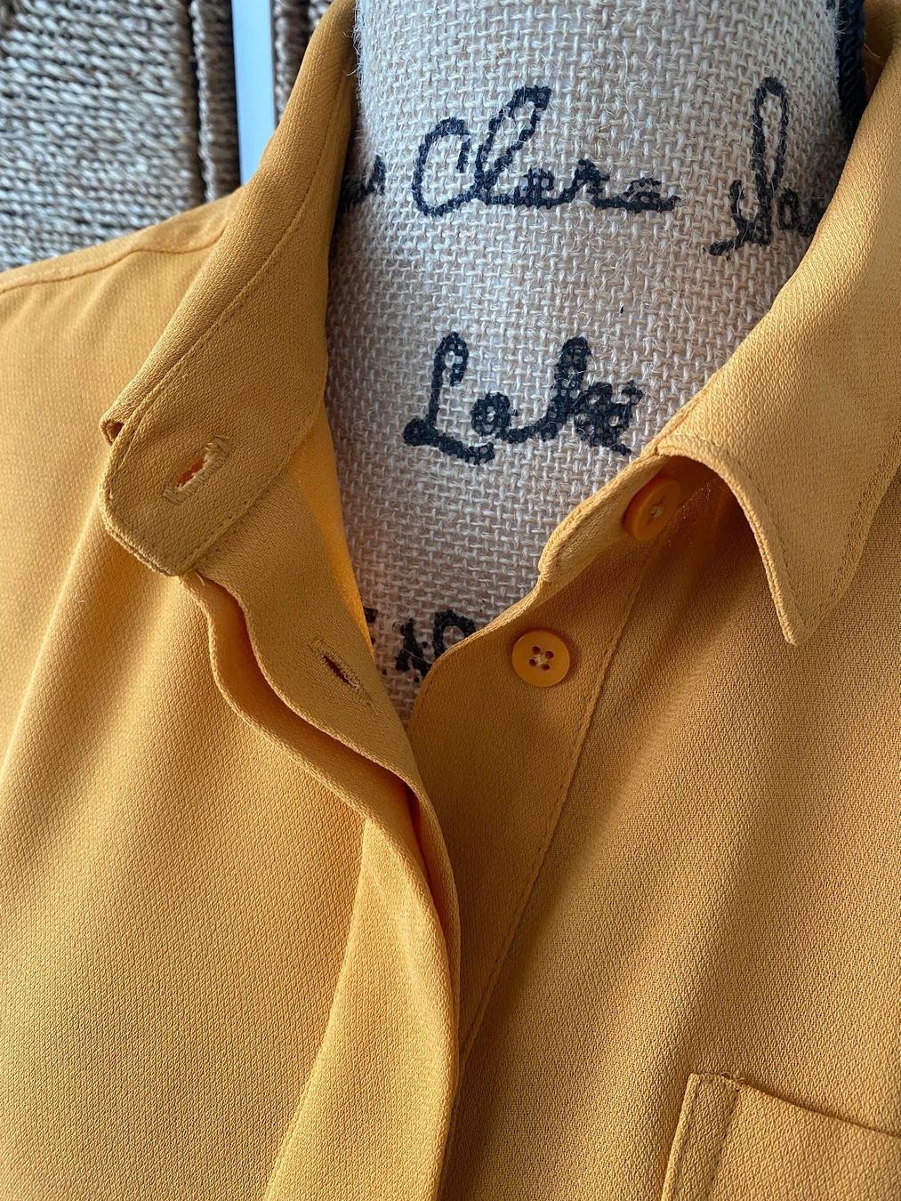 Camicette: Mustard sleeveless blouse, XL – Nuovo (secondo la descrizione) da Safenwil venduto da rgs_tg62 4