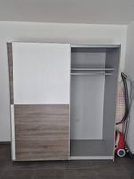 Kleiderschrank mit Schiebetüren /GRATIS/Abholung Winterthur