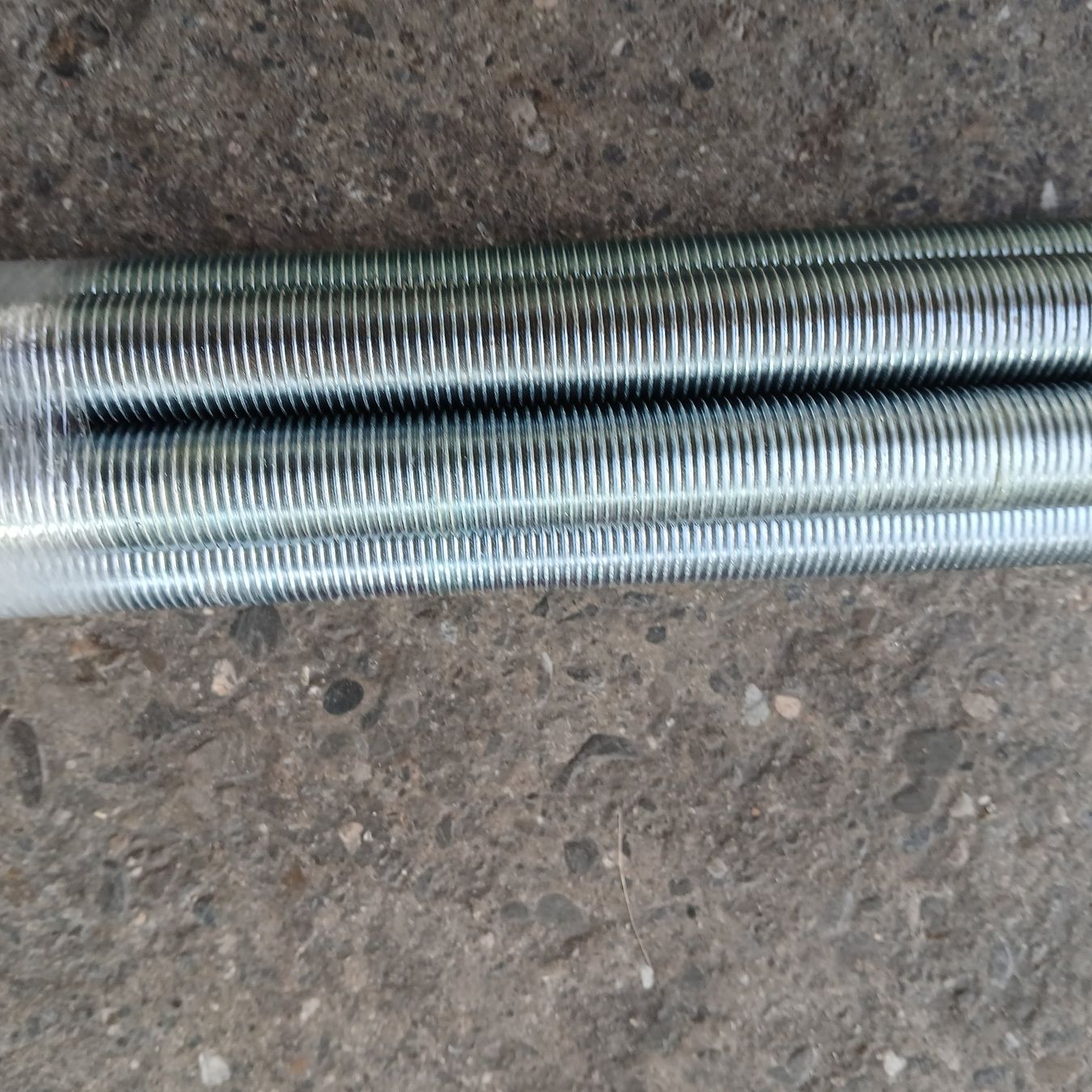 Ferramenta: Gewinderohr 1/2 Zoll, 2m, 5 Stk – Nuovo (secondo la descrizione) da Safenwil venduto da SilverDesign 1