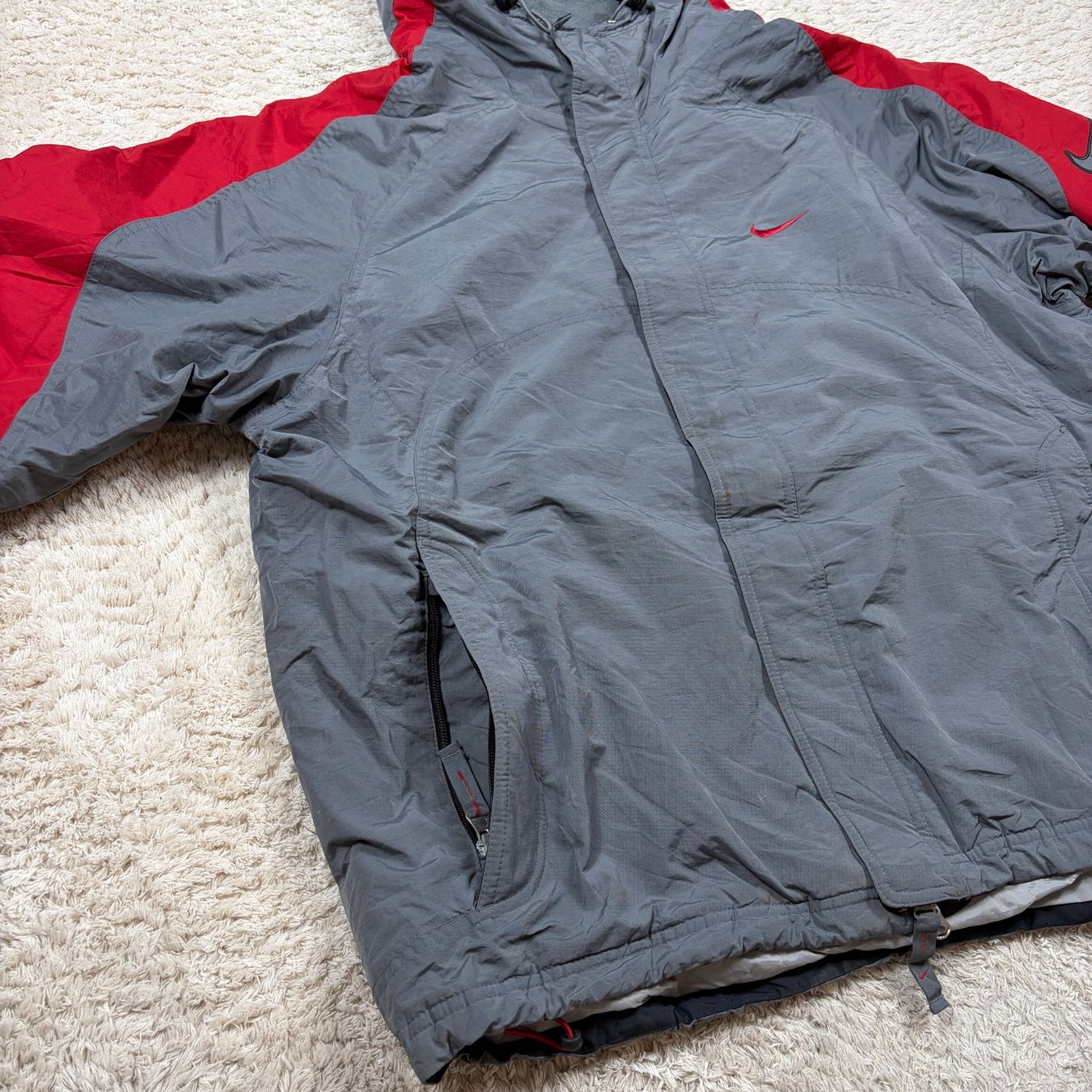 Nike Giacche: Blouson Nike Vintage gris - L – Nuovo (secondo la descrizione) da Hauterive NE venduto da Leo_o 2