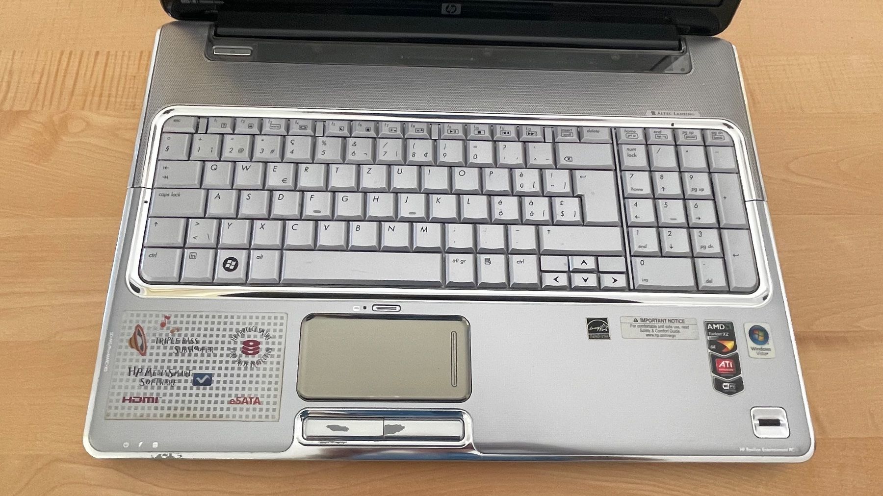 Hewlett Packard Notebook: HP Pavilion dv7-1236ez - HP-Laptop – Difettoso da Zürich venduto da salsabaer 8