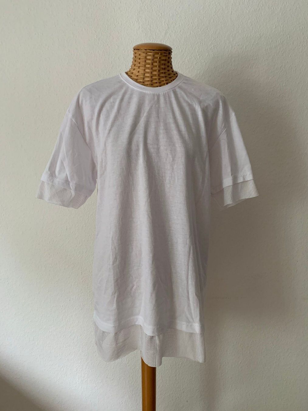 T-shirt: FOREVER 21 - Longshirt weiss S – Usato da Zürich venduto da Diazaio