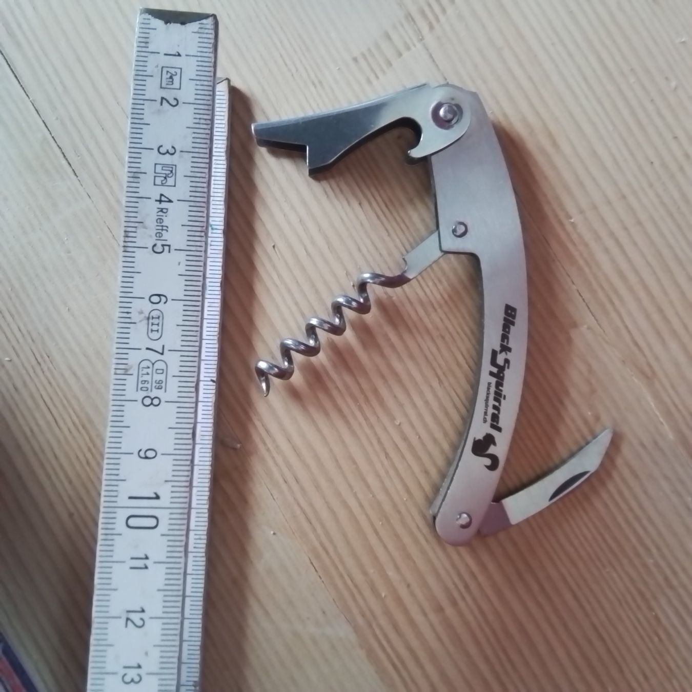 Apribottiglie & Tappi per chiusura: Neu Flaschenöffner Korkenzieher Messer Taschenmesser – Nuovo (secondo la descrizione) da Oberurnen venduto da DVDL