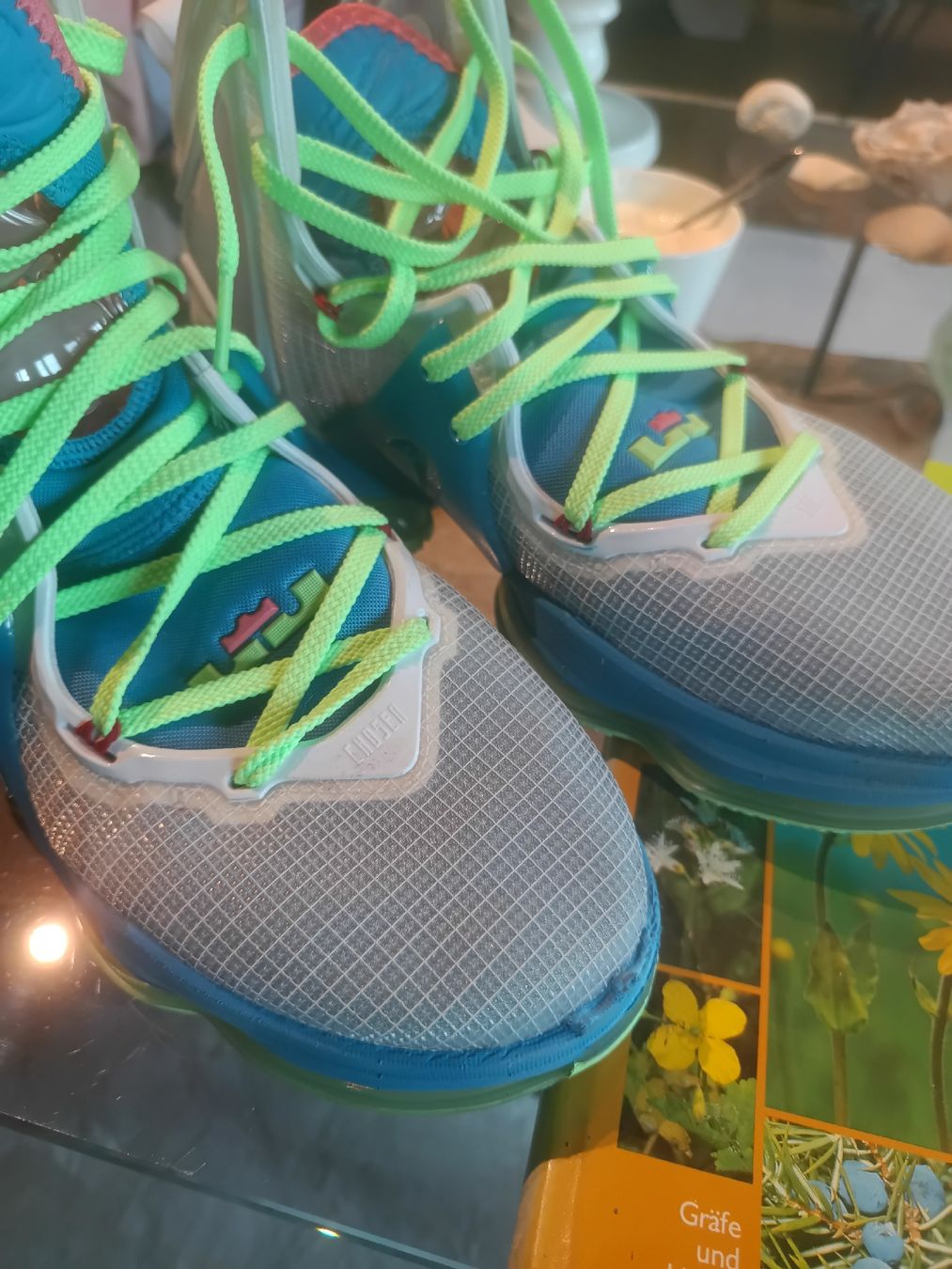 Nike Scarpe da uomo: Nike LeBron 43 – Nuovo (secondo la descrizione) da Wädenswil venduto da Mistamovie72 4