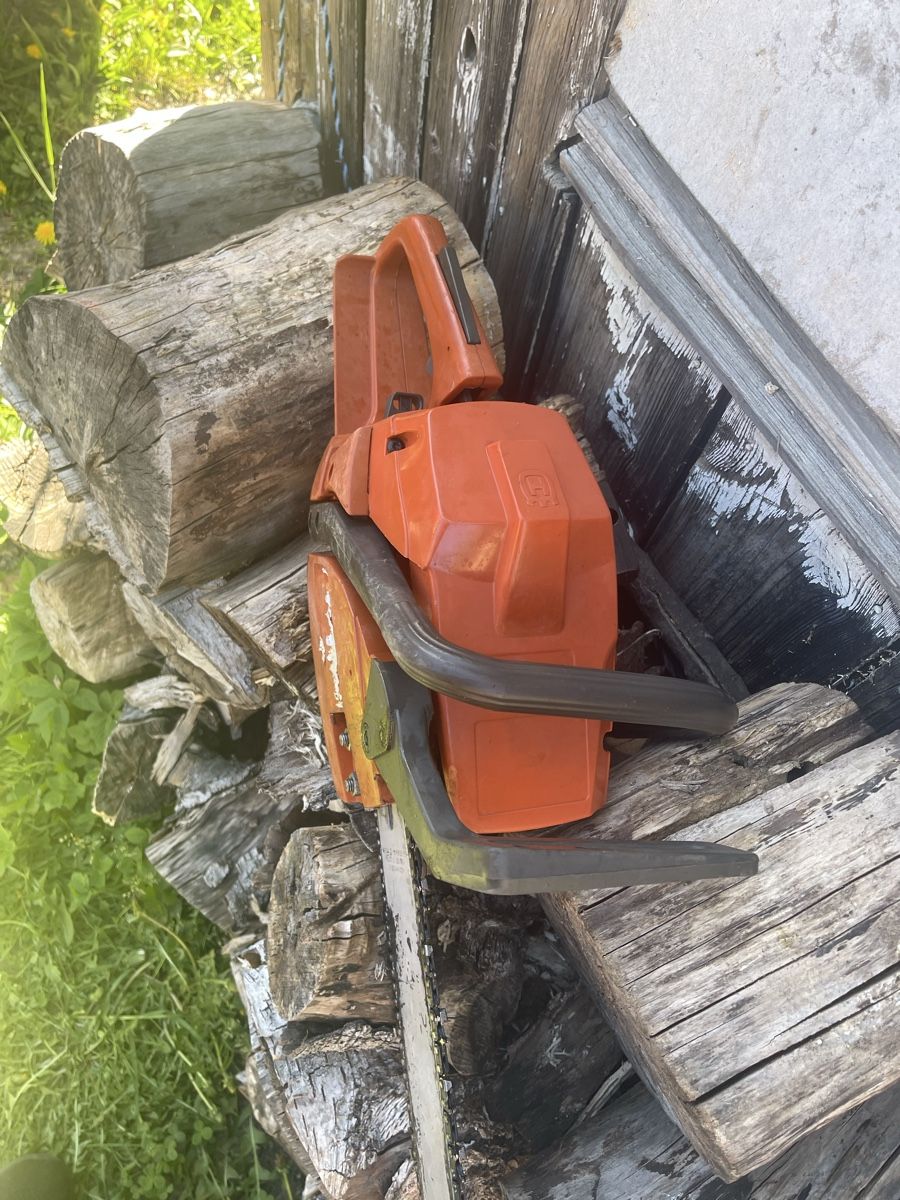 Husqvarna Seghe: Husqvarna 141 Motorsäge – Usato da Bern venduto da SVTools 8