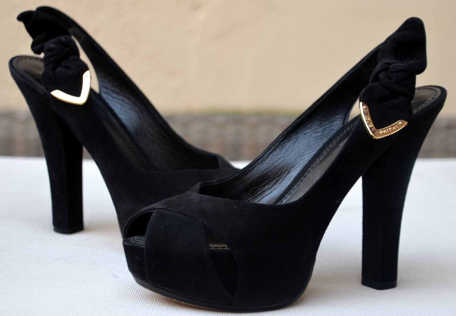 Louis Vuitton Scarpe da donna: Louis Vuitton Sandalen / sandales .37 – Usato da Collonges venduto da arashee 3