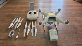 DJI Phantom 4 pro