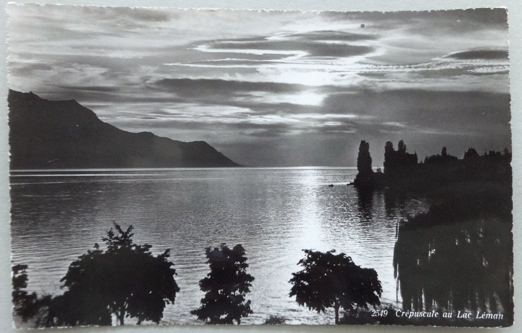 Cartoline postali: Crépuscule au Lac Léman – Usato da Fétigny venduto da Billy2miny