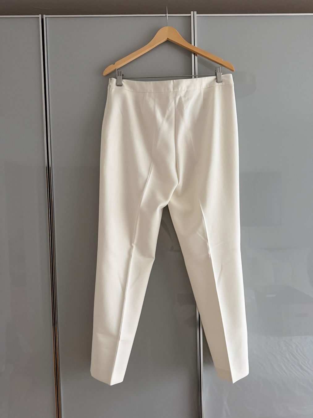 Hugo Boss Pantaloni: Hugo Boss Pants – Nuovo (secondo la descrizione) da Dübendorf venduto da MariaS. 2