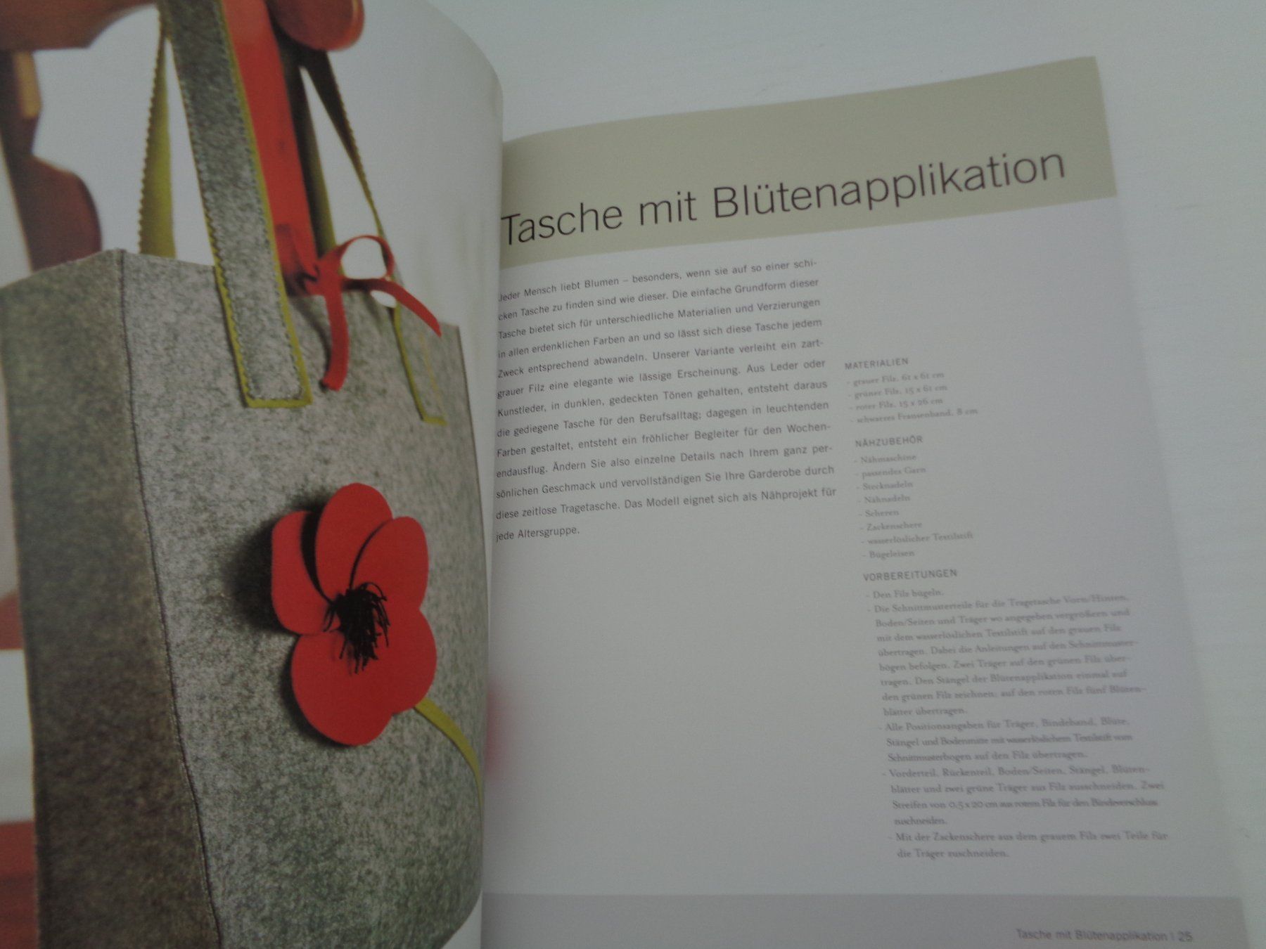 Libri: Handbags - 40 Taschenprojekte – Usato da Chur venduto da omonia 8