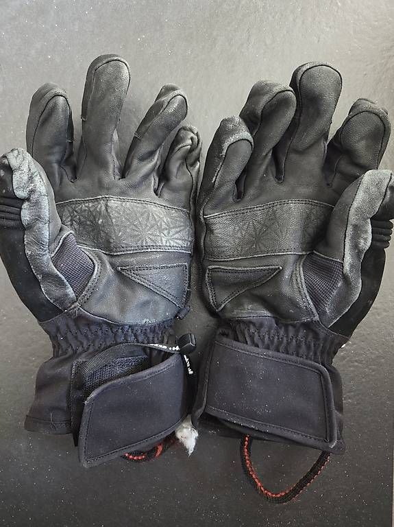 Handschuhe & Handstulpen: Ski/Snowboard Handschuhe – Gebraucht aus Bern von deb_t8fl 1