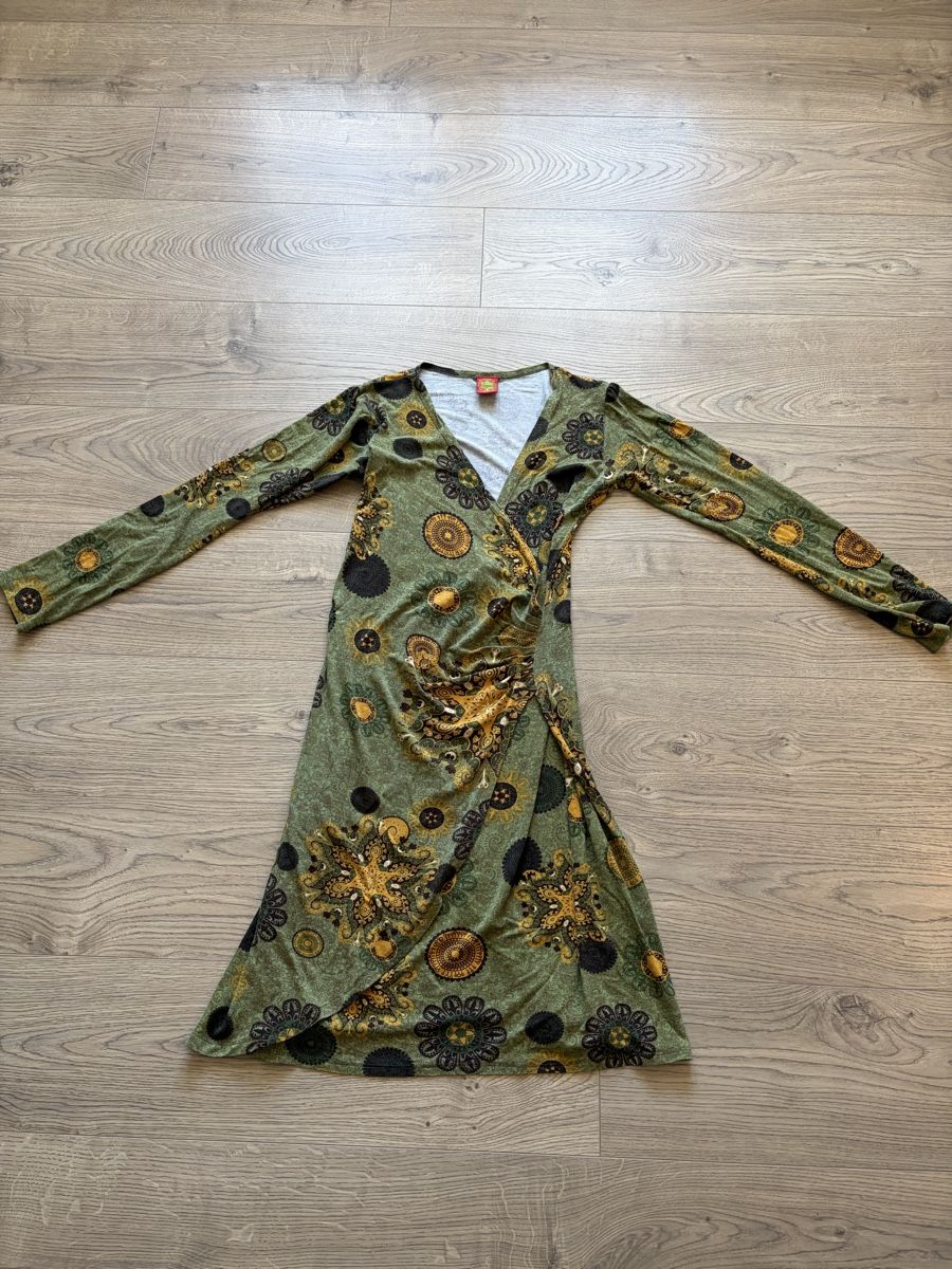 Kleider: Kleid  – Gebraucht aus Grünenmatt von Hexenzauber