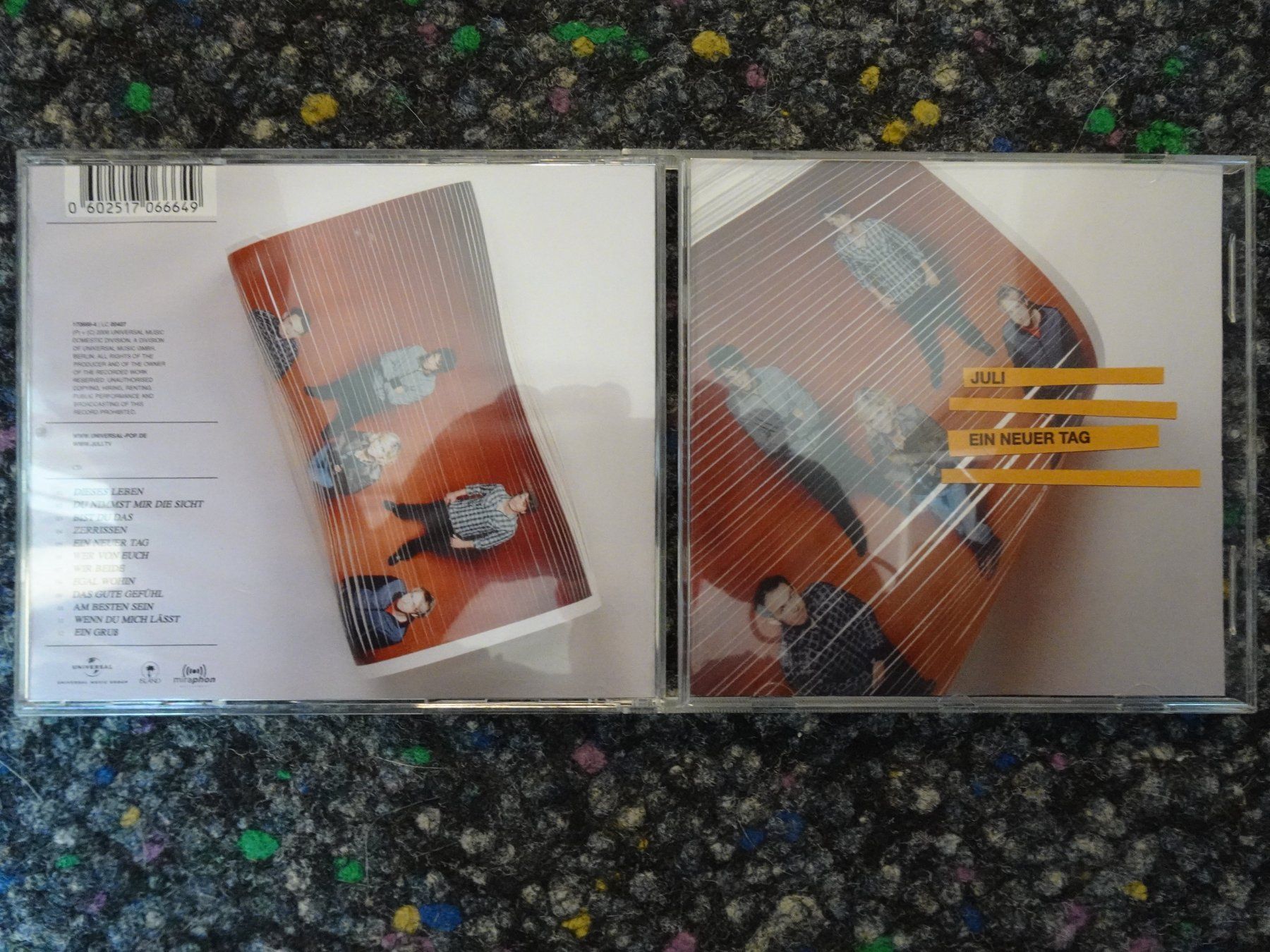 CDs: CD : Juli – Gebraucht aus Lotzwil von Kiddis
