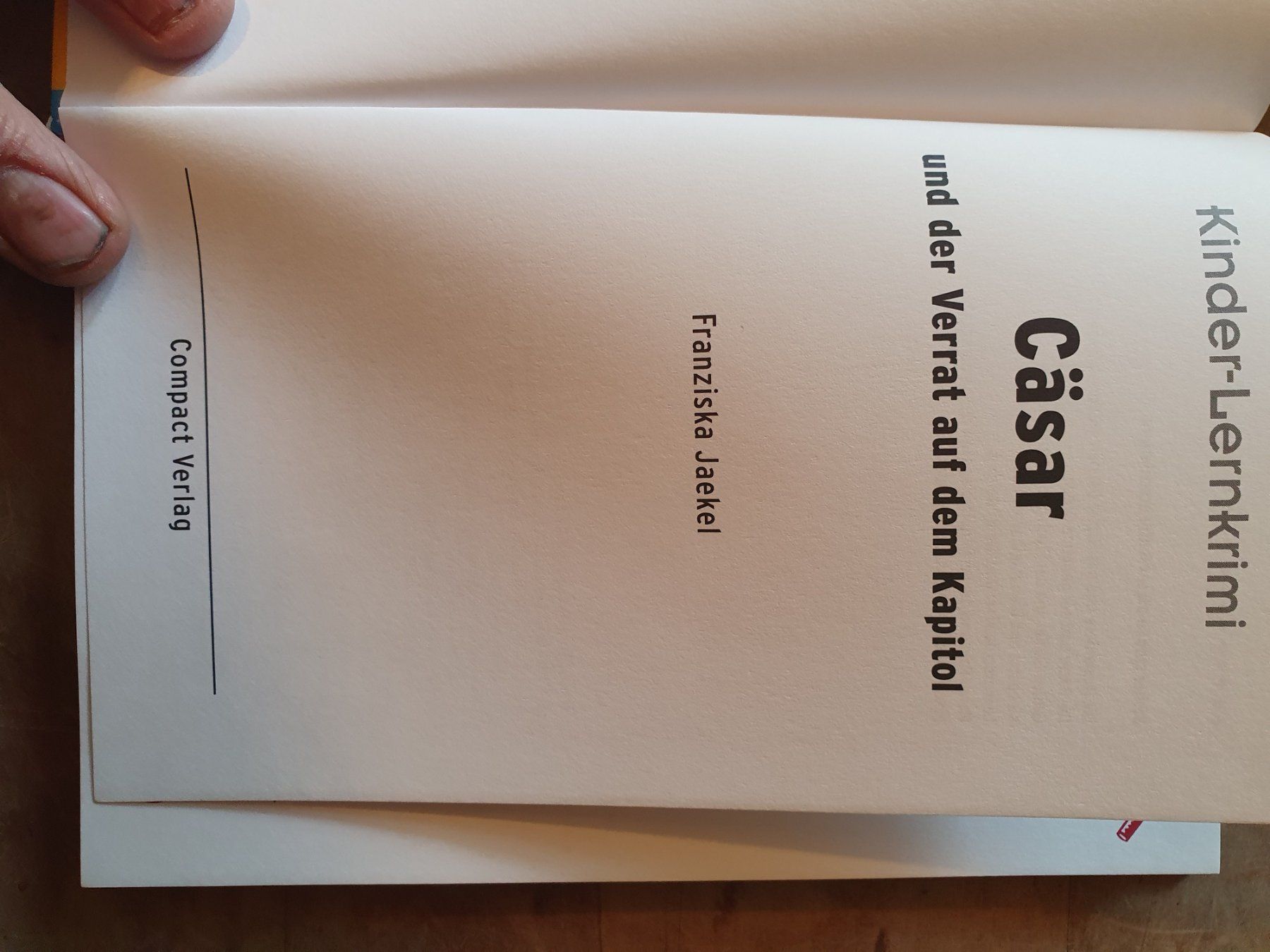 Livres: Cäsar und der Verrat auf dem Kapitol Compact – D'occasion à Zürich par loosebone 1