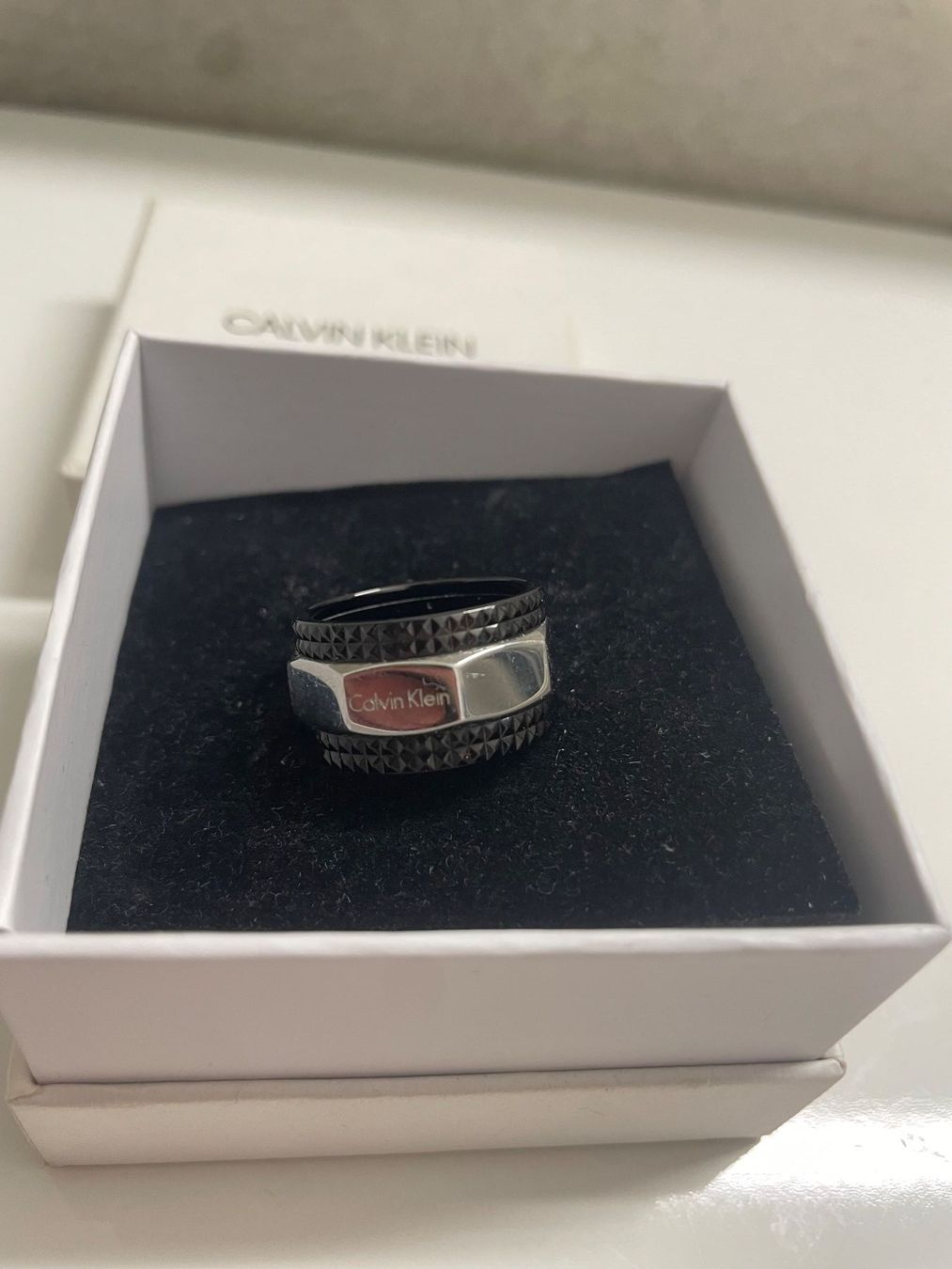 Calvin Klein Anelli: Edestahl Ring Calvin Klein – Usato da Neuenkirch venduto da florixn