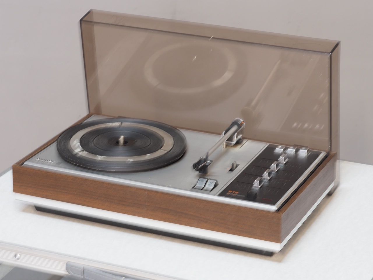 Philips Giradischi: TOURNE DISQUES DIVERS – Usato da Lausanne venduto da Leag 8