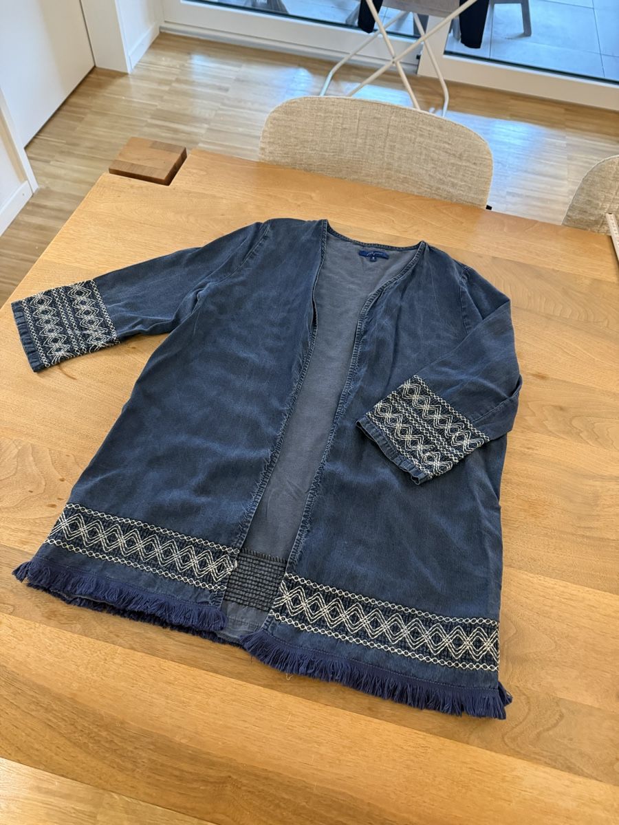 Camicette: Blouse – Usato da Adliswil venduto da Marjin