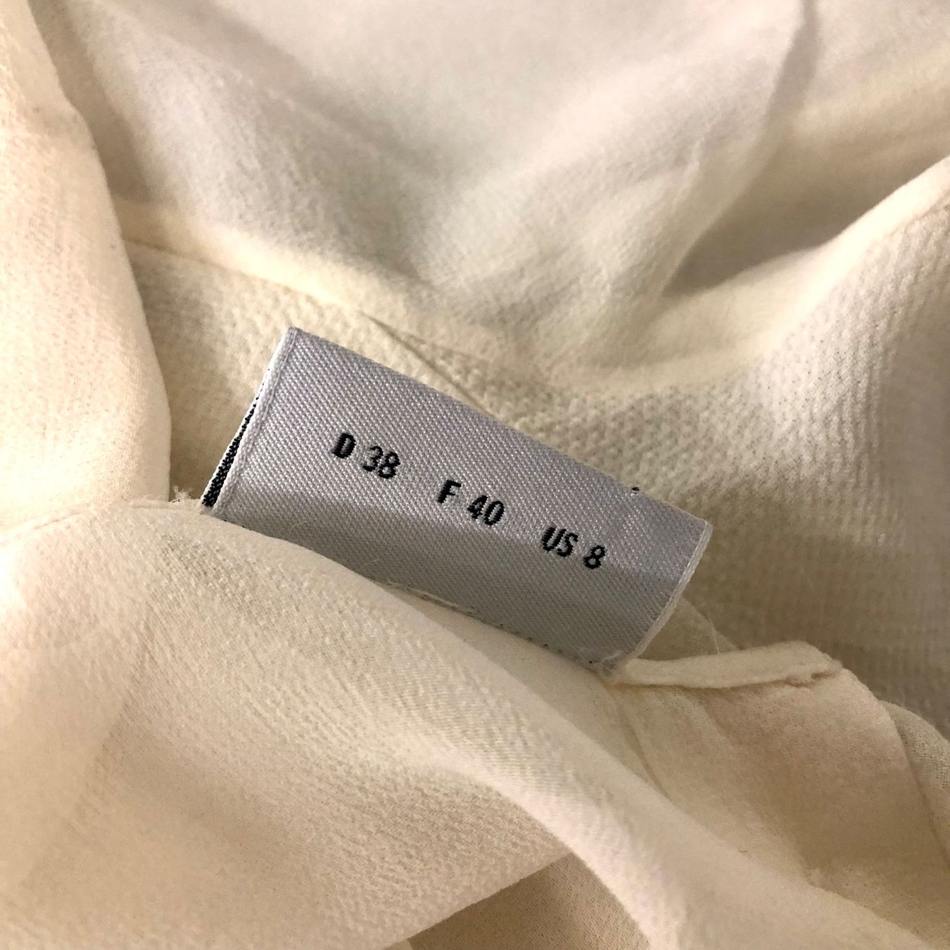 Akris Camicette: Akris Designer Bluse Seide, Grösse 38 – Usato da Brienz BE venduto da Kokolea84 6