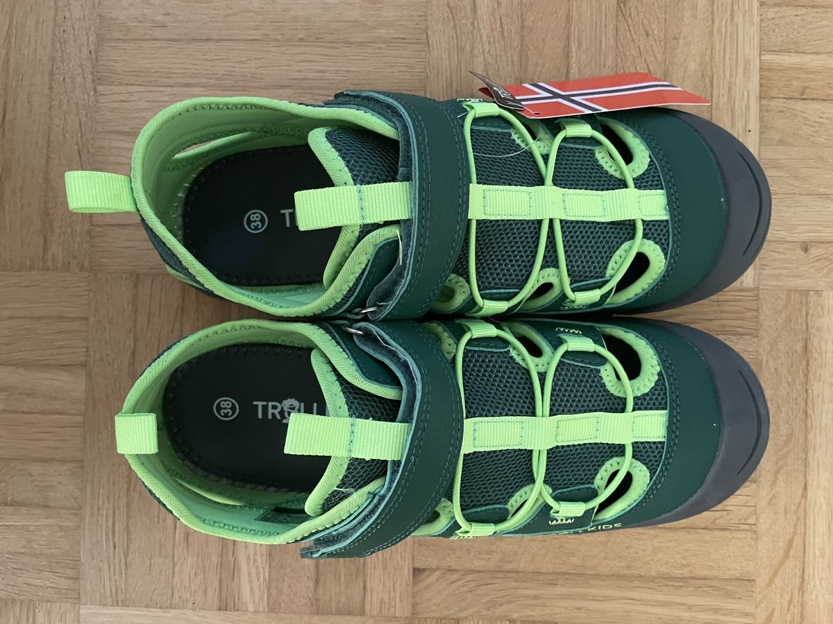 Scarpe da uomo: Trollkids Trekkingsandale Kroksand Grösse 38 – Nuovo e nell'imballaggio originale da Dietikon venduto da TdaC