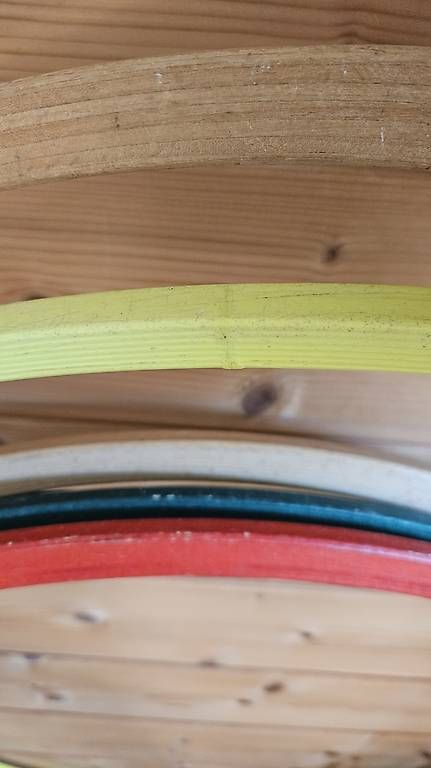 Giocattoli: Div. Holz Hulahup Reifen – Usato da Basel venduto da spo_9r87 1