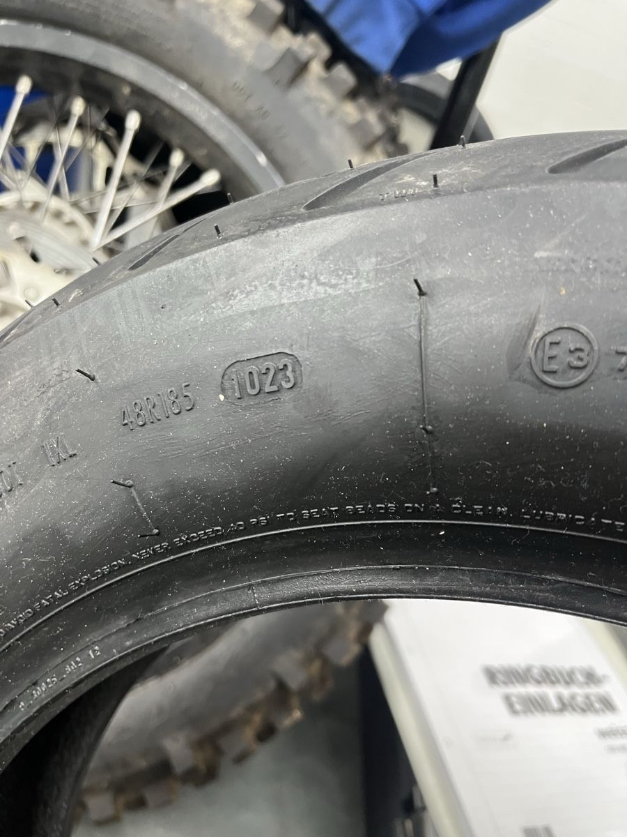 Pneus & Kompletträder: Metzeler Marathon Ultra 130/90B16 – Neu (gemäss Beschreibung) aus Baar von Hendrikkoller 3