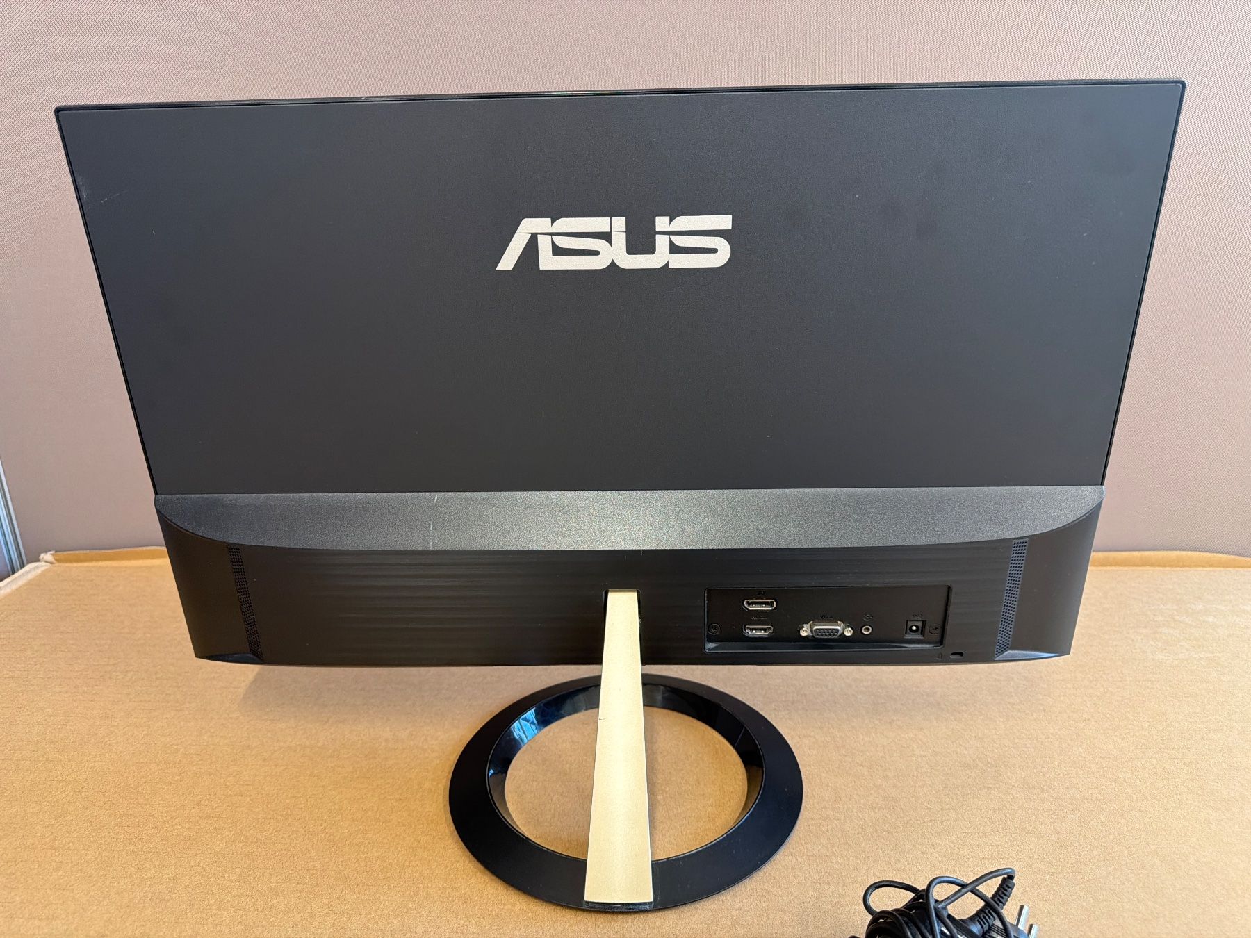 Asus Monitor: ASUS VZ249Q 23.8" Monitor – Usato da Dietlikon venduto da ComdatAG 4