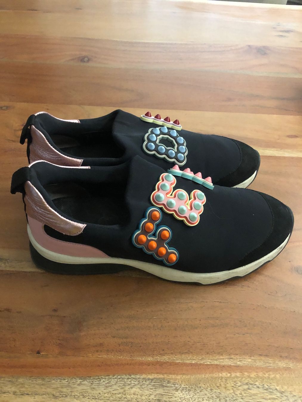 Fendi Scarpe da donna: Fendi Sneakers – Usato da St. Moritz venduto da Capricorn88 1