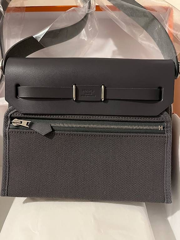 Hermès Borse: Sac Hermès Herbag Mini 20 cm  Neuf – Usato da Genève venduto da mal_gg8l 1