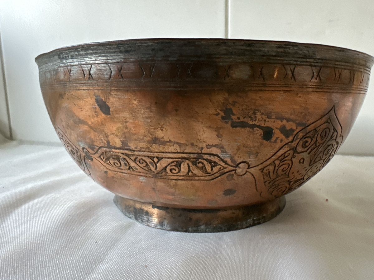 Coupes: Antike Kupfer Schale, Durchmesser ca. 19,5 cm – D'occasion à Zürich par Chaeffeler 7